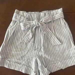 Abercrombie & Fitch High Waist Striped Gray Shorts